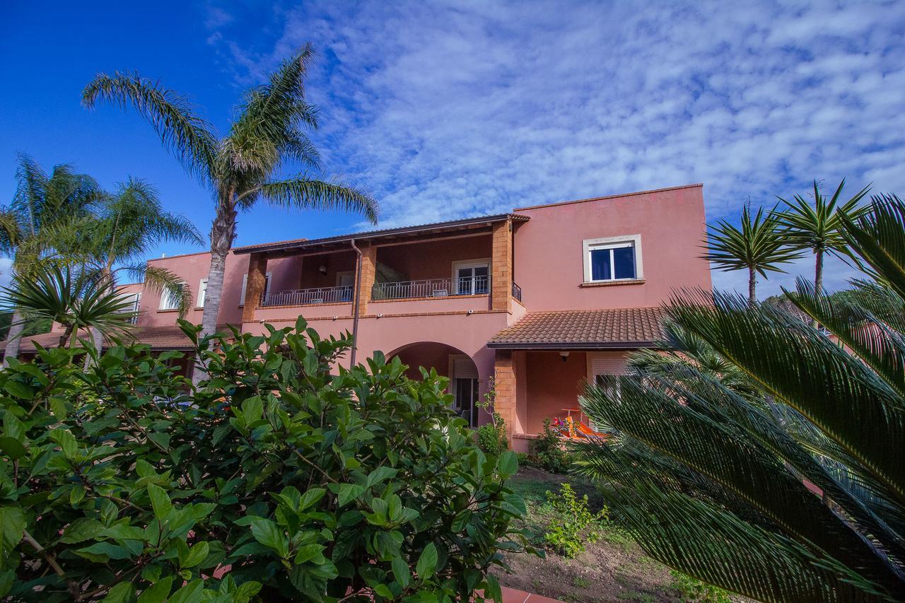 Residence Del Mare Casesicule ซานตามาเรีย เดล โฟกัลโล ภายนอก รูปภาพ