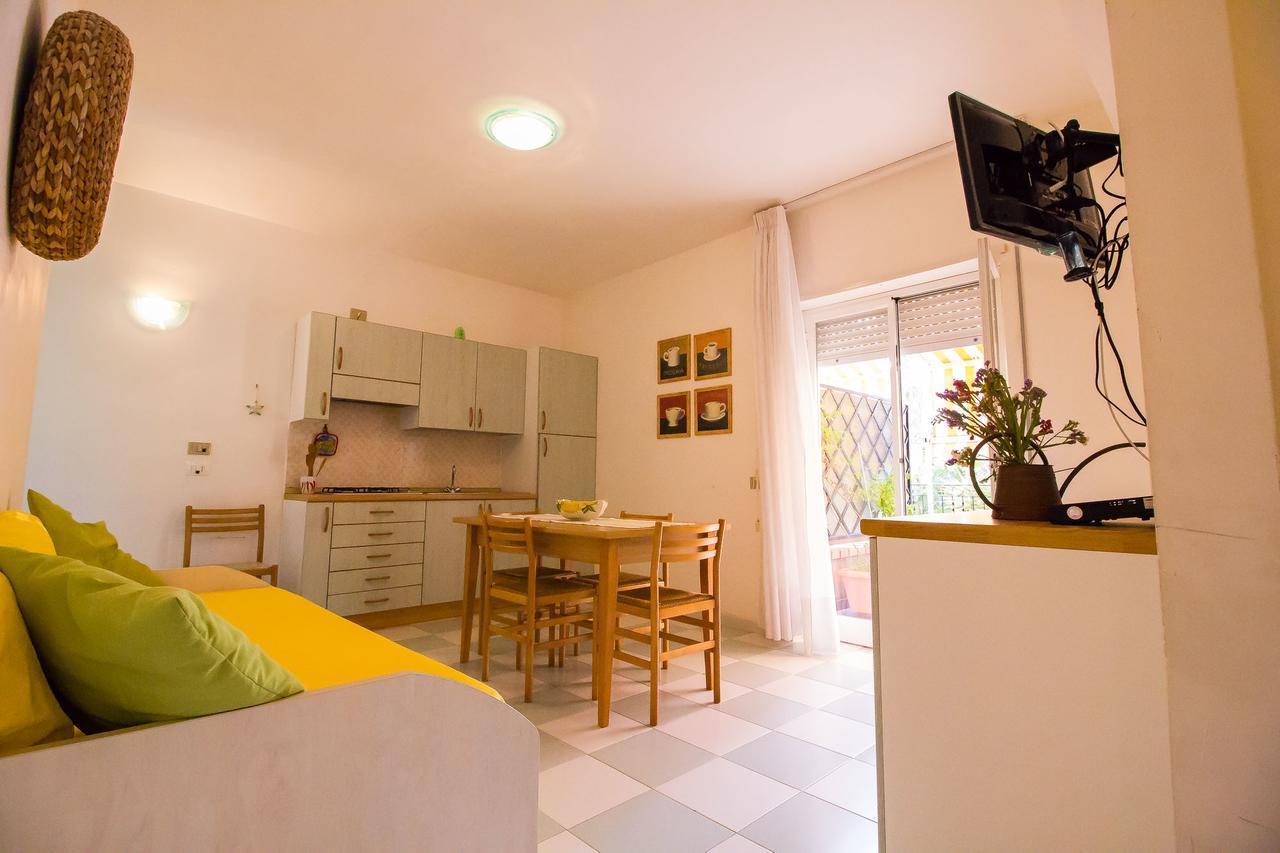 Residence Del Mare Casesicule ซานตามาเรีย เดล โฟกัลโล ภายนอก รูปภาพ