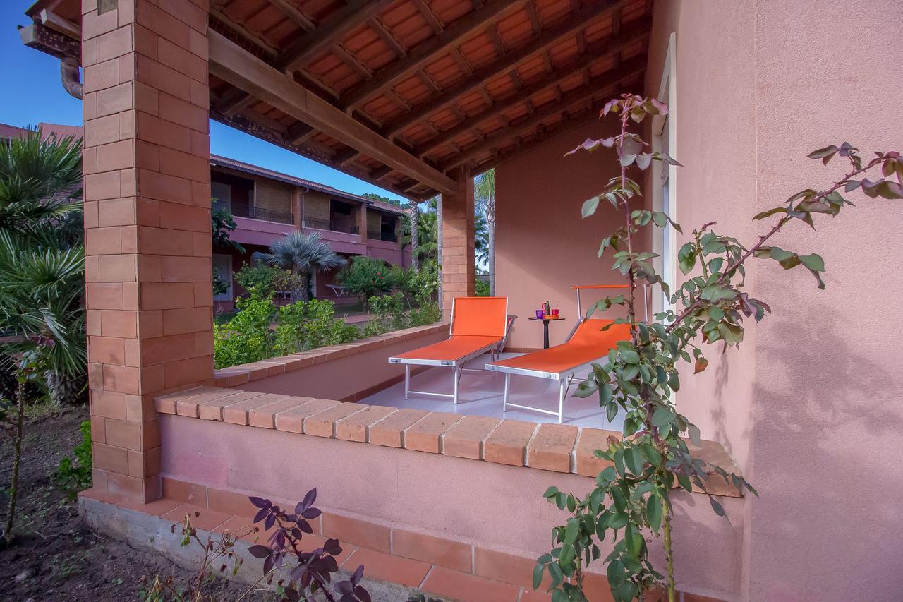 Residence Del Mare Casesicule ซานตามาเรีย เดล โฟกัลโล ภายนอก รูปภาพ